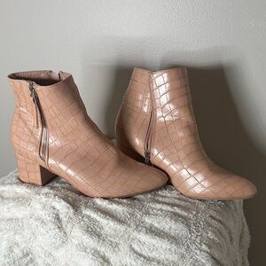 Elegant Textured Nude Ankle Boots